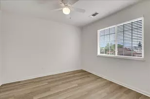 1119 John Wayne Dr, Yuba City, CA 95991 - Photo 30