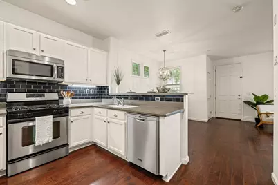1608 Esplanade Cir, Folsom, CA 95630 - Photo 10