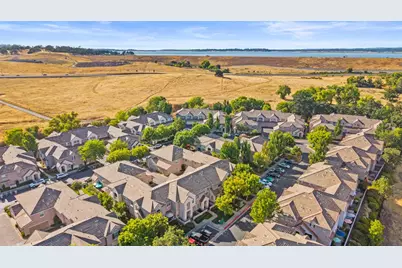1608 Esplanade Cir, Folsom, CA 95630 - Photo 38