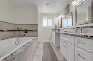 6112 E Slaton Ct, Stockton, CA 95215 - Photo 18