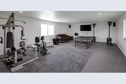 6112 E Slaton Ct, Stockton, CA 95215 - Photo 38