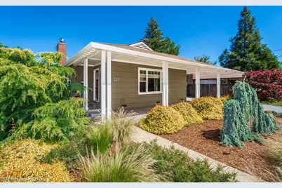 221 Sutter Street, Auburn, CA 95603 - Photo 8