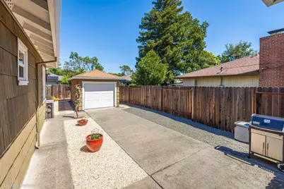 221 Sutter Street, Auburn, CA 95603 - Photo 42
