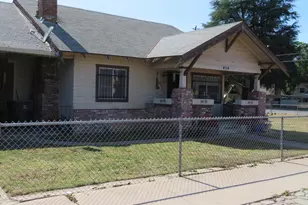 454 N 3rd Ave, Oakdale, CA 95361 - Photo 2