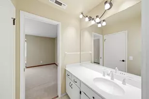 8728 Bluff Ln, Fair Oaks, CA 95628 - Photo 30