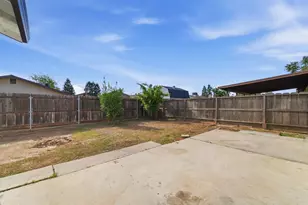 6307 Chief Tucker Ave, Riverbank, CA 95367 - Photo 18