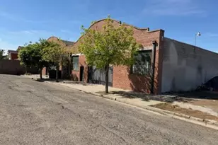 319 S American St, Stockton, CA 95203 - Photo 4