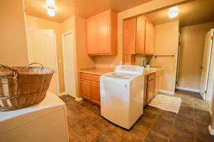 39872 Barry Rd, Davis, CA 95616 - Photo 24