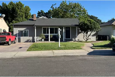 26 W Fargo Street, Stockton, CA 95204 - Photo 1