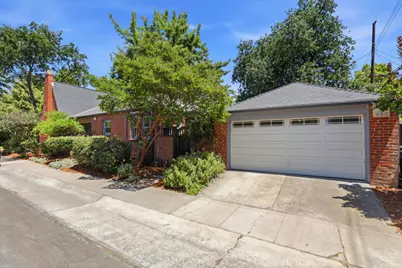 2700 Castro Way, Sacramento, CA 95818 - Photo 36