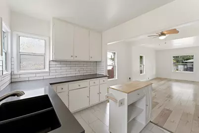 4220 33rd Street, Sacramento, CA 95820 - Photo 12