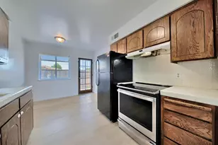 4002 E Dakota Ave, Fresno, CA 93726 - Photo 14