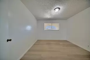 4002 E Dakota Ave, Fresno, CA 93726 - Photo 38