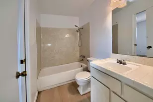 4002 E Dakota Ave, Fresno, CA 93726 - Photo 42