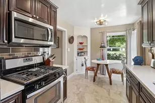 5032 T St, Sacramento, CA 95819 - Photo 16