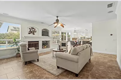 10077 Cristo Drive, Sacramento, CA 95829 - Photo 18