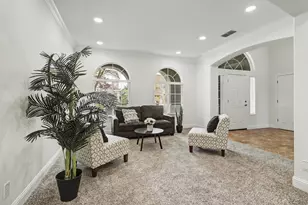 10077 Cristo Dr, Sacramento, CA 95829 - Photo 2