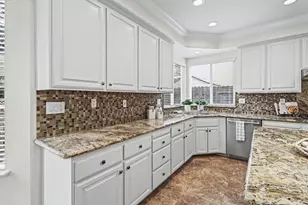 10077 Cristo Dr, Sacramento, CA 95829 - Photo 24