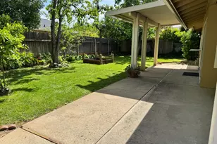 2791 Bradshaw Rd, Sacramento, CA 95827 - Photo 20