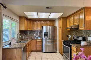 2791 Bradshaw Rd, Sacramento, CA 95827 - Photo 4