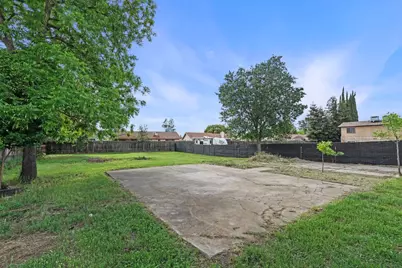 216 McFarland Street, Galt, CA 95632 - Photo 4