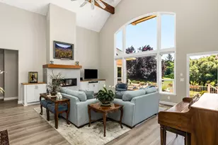18073 Jayhawk Dr, Penn Valley, CA 95946 - Photo 10