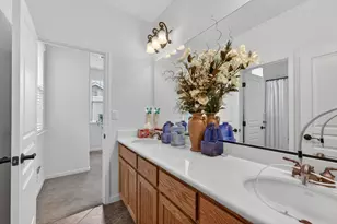 130 Soaring Hawk Ln, Sacramento, CA 95833 - Photo 34