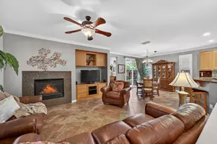 130 Soaring Hawk Ln, Sacramento, CA 95833 - Photo 16