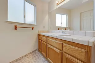5206 Sirbuck Way, Carmichael, CA 95608 - Photo 30