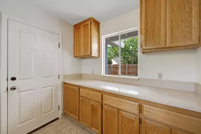 5206 Sirbuck Way, Carmichael, CA 95608 - Photo 50