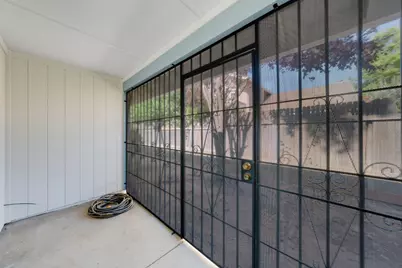 5206 Sirbuck Way, Carmichael, CA 95608 - Photo 36
