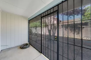 5206 Sirbuck Way, Carmichael, CA 95608 - Photo 36