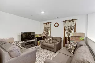 8150 Kramer Rnch Ln, Elk Grove, CA 95758 - Photo 6
