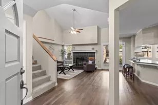 244 Laurelwood Cir, Manteca, CA 95336 - Photo 8