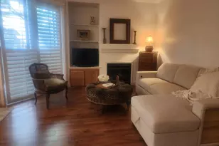 5201 Laguna Oaks Dr, Elk Grove, CA 95758 - Photo 2