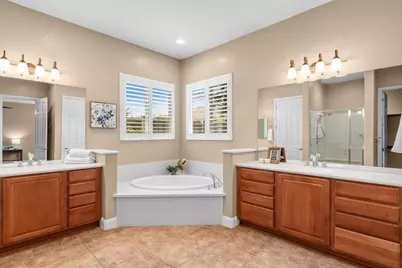 2442 Pepper Tree Lane, Manteca, CA 95336 - Photo 40