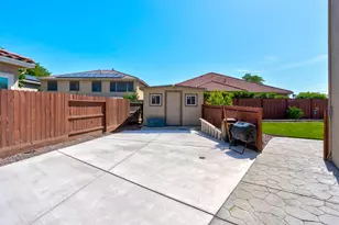 224 San Bruno St, Los Banos, CA 93635 - Photo 42