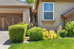 1875 Broken Bit Dr, Plumas Lake, CA 95961 - Photo 4