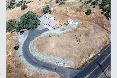 9925 Alamo Drive, La Grange, CA 95329 - Photo 2