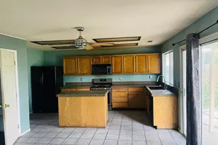 1640 Southpointe Dr, Yuba City, CA 95991 - Photo 6