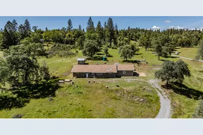 5039 Old Emigranttrail East, Mountain Ranch, CA 95246 - Photo 62