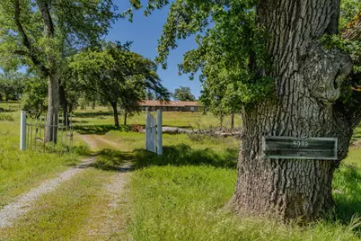 5039 Old Emigranttrail East, Mountain Ranch, CA 95246 - Photo 6