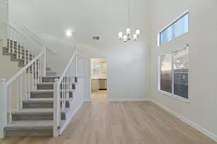 4721 Mapleplain Ave, Elk Grove, CA 95758 - Photo 10