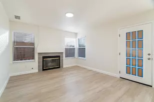 4721 Mapleplain Ave, Elk Grove, CA 95758 - Photo 18
