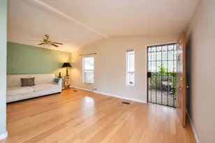 Danielle Way, Folsom, CA 95630 - Photo 16