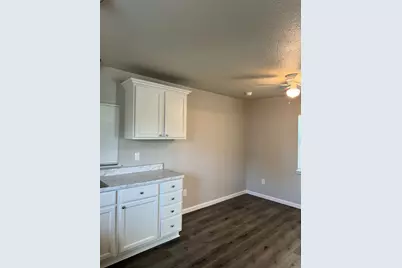 450 Peralta Avenue, Sacramento, CA 95833 - Photo 14