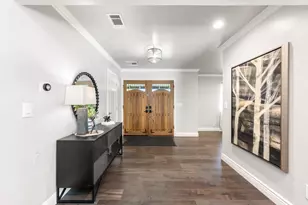 590 Kevington Ct, Sacramento, CA 95864 - Photo 14