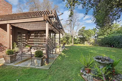 2220 Fernvale Drive, Stockton, CA 95207 - Photo 38
