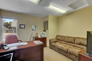 231 E Main St, Grass Valley, CA 95945 - Photo 14