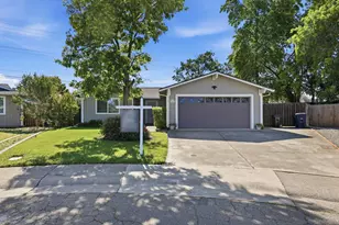 6640 Ibex Woods Ct, Citrus Heights, CA 95621 - Photo 2